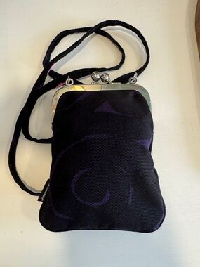 Marimekko Small Pikkuinen Purple and Black  Crossbody Purse Kisslock Closure